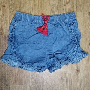 Lightning bug size 6 shorts
